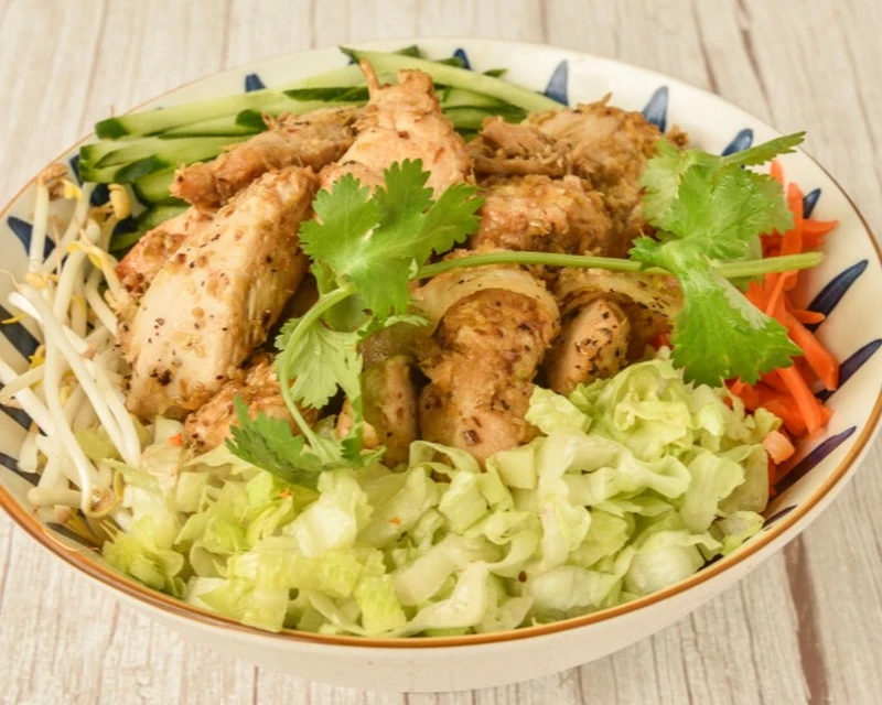 Lemongrass Chicken at Uncle Sunny, Vietnamese restaurant in Regina