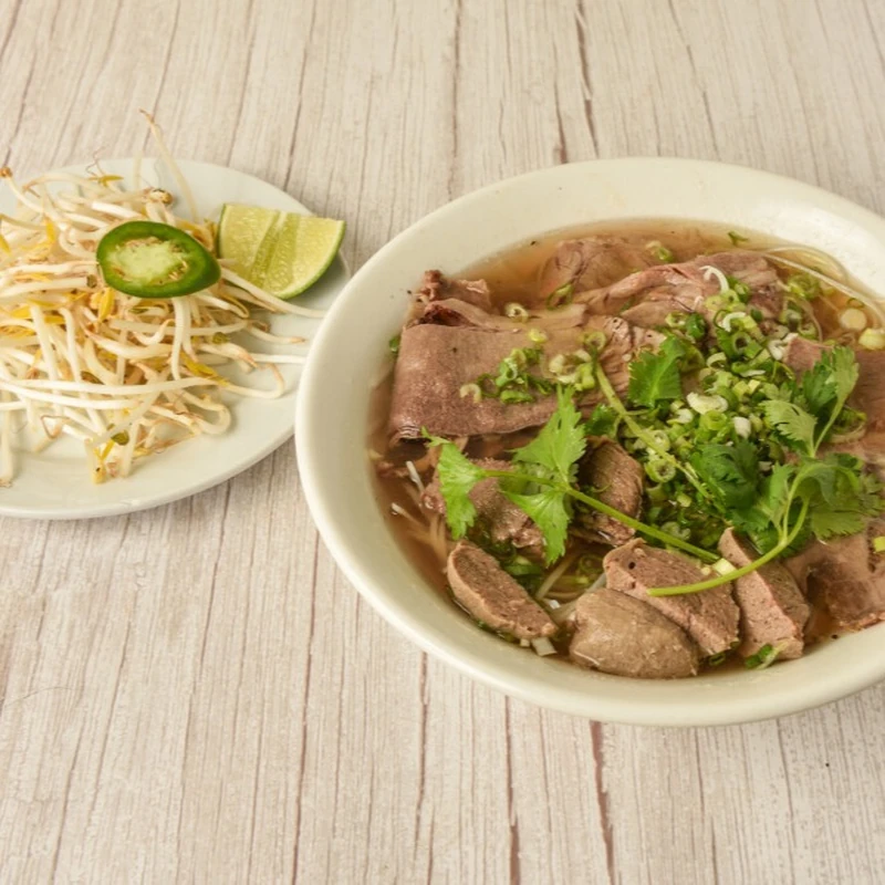 Special Pho at Uncle Sunny, Saskatchewan Drive, Regina